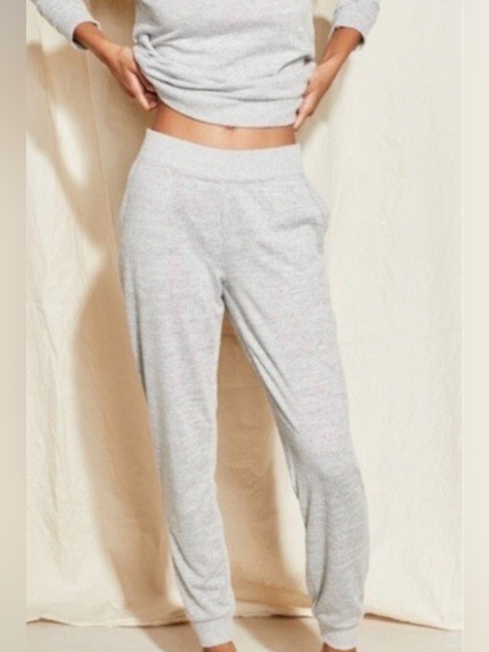Haven Well Within Lounge Joggers Grey size Small